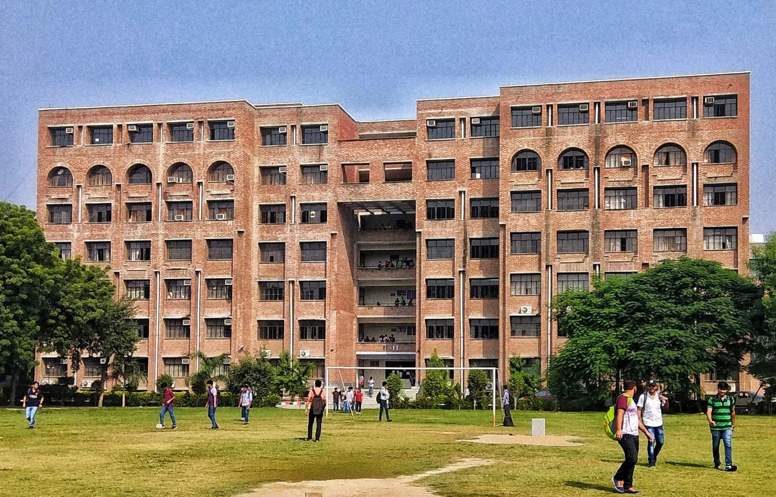 college image 1766567552